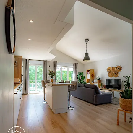 Lägenhet Serenite Pres Du Aix-les-Bains