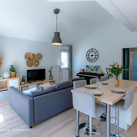 Lägenhet Serenite Pres Du